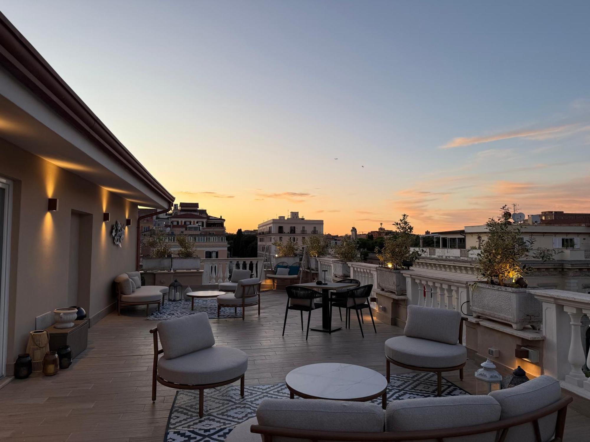 Bh Hotel — Photos 3